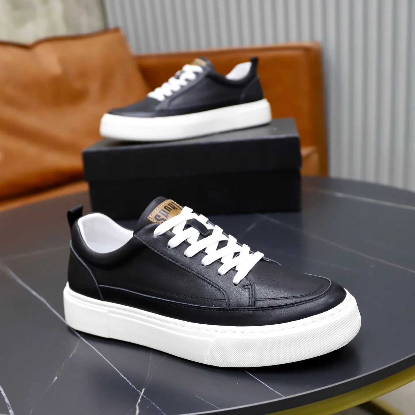 Ex-factory price: 442💰🙅‍♂️🙅‍♂️🙅‍♂️ Brand: PRADA Standard code: 38–44 (45 can be customized) Grade: Same as the official website Material: Original cowhide fabric Comfortable pigskin lining Lightweight wear-resistant outsole Style category: Men's fashionable casual shoes and boots Running sports shoes Distinguished luxury brand elements Top luxury Color: actual picture color